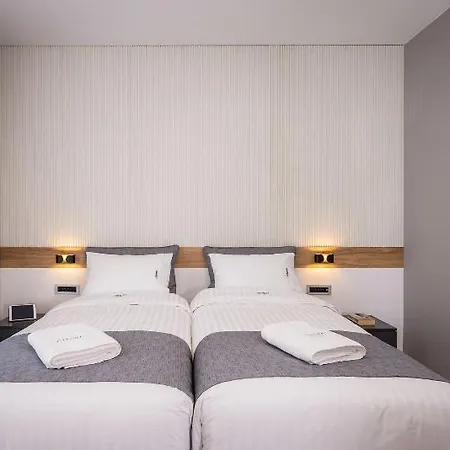 Central City Hotel Hotel 3*